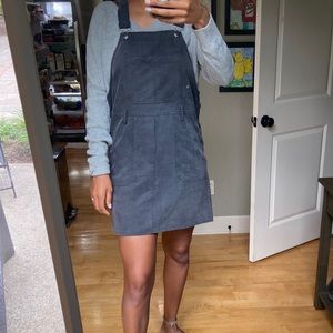 Overall dress